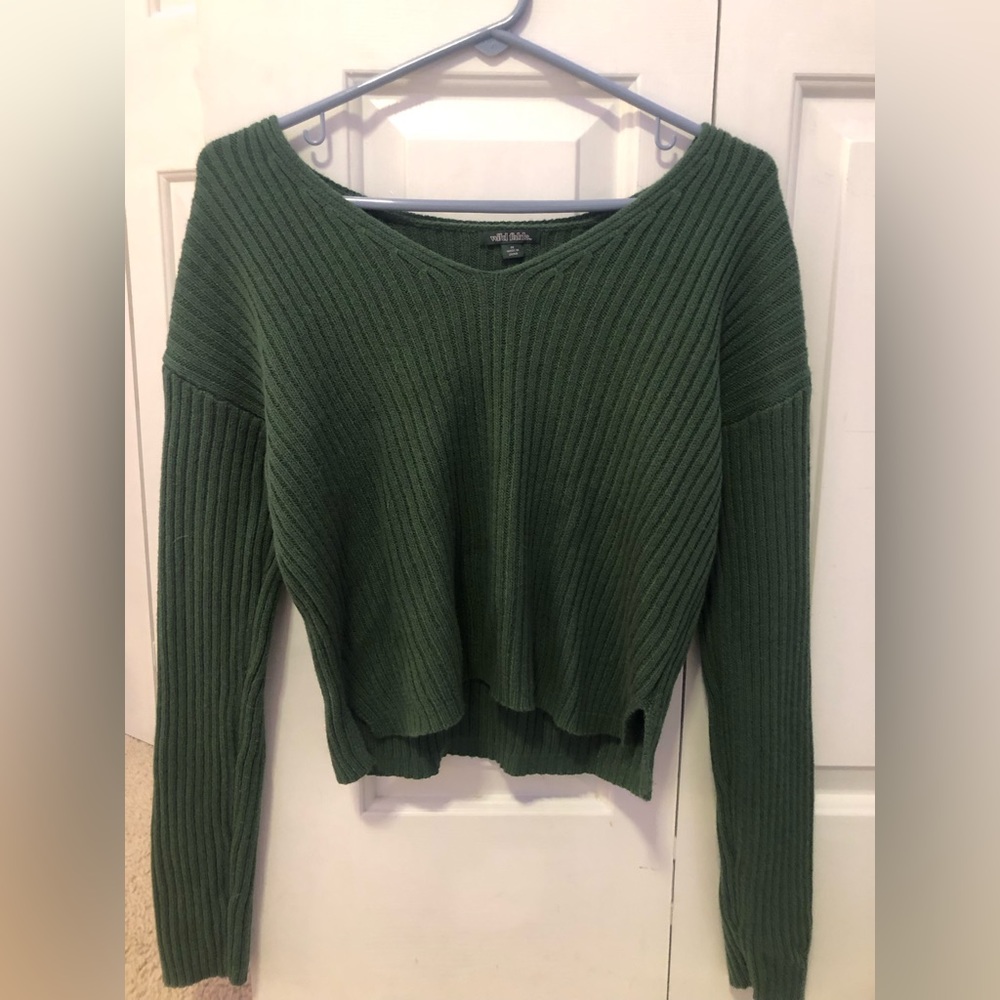 Wild Fable Cropped Green Sweater M